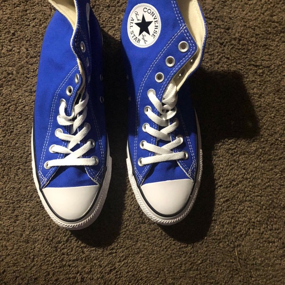 Seasonal Unisex Converse - Picture 5 of 5